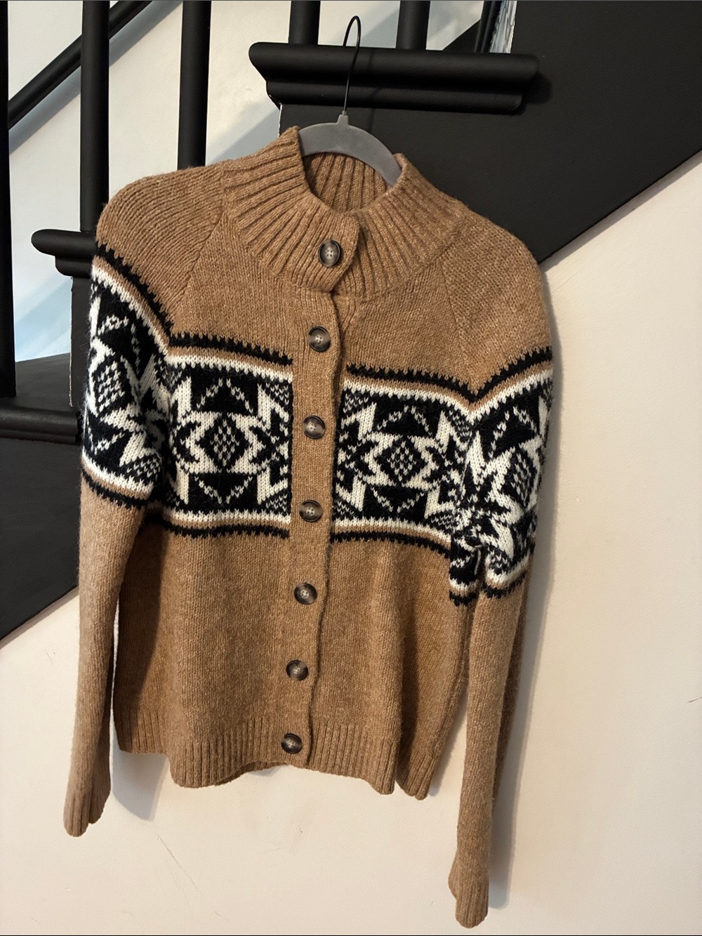 Old Navy sweater cardigan